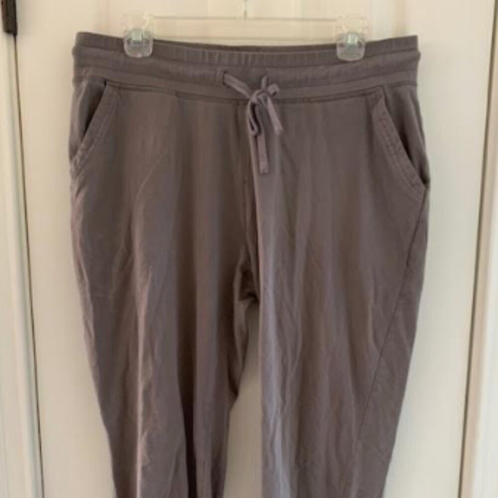 Pact Joggers size L